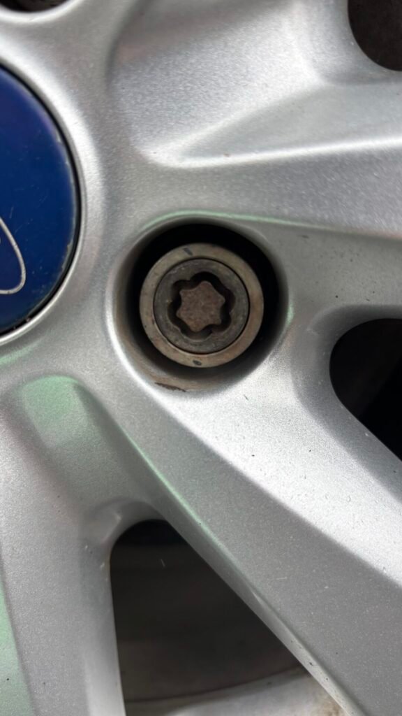 Ford Fiesta wheel locking nut key replacement