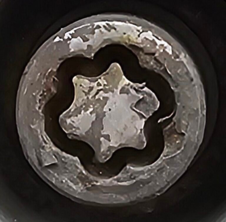 Ford Fiesta wheel locking nut key replacement