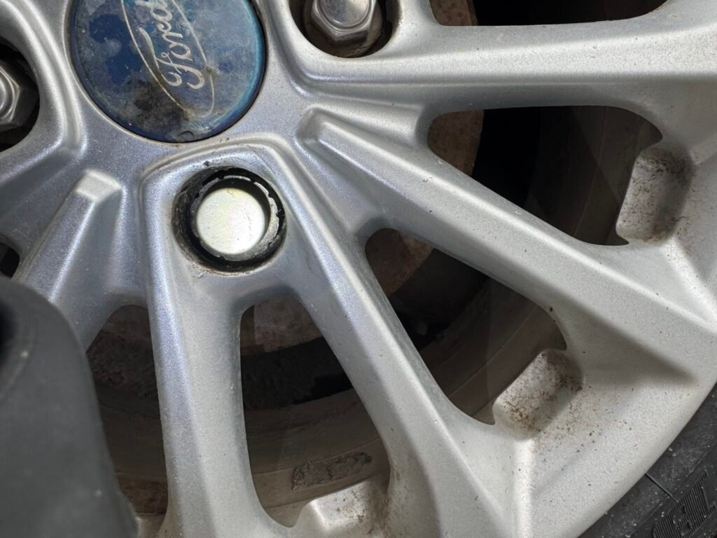 Ford Focus wheel locking nut key replacement