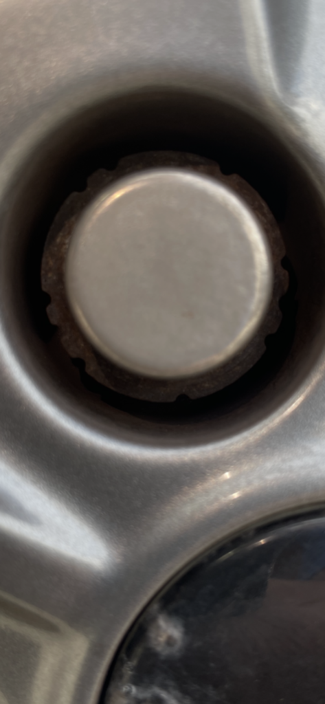 Ford Focus wheel locking nut key replacement