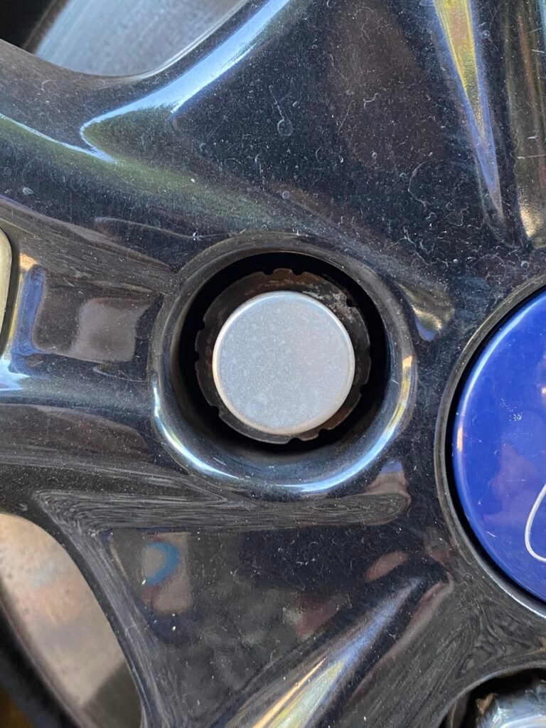 Ford Foesta wheel locking nut key replacement