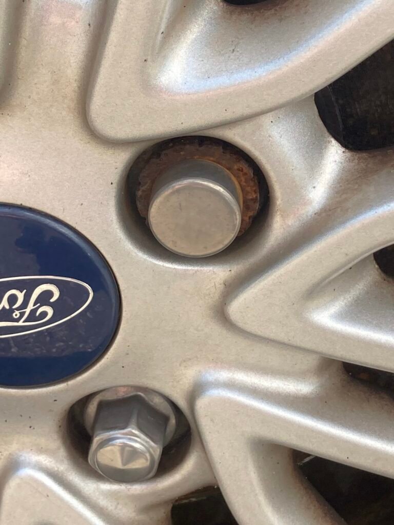 Ford Ka wheel locking nut key replacement