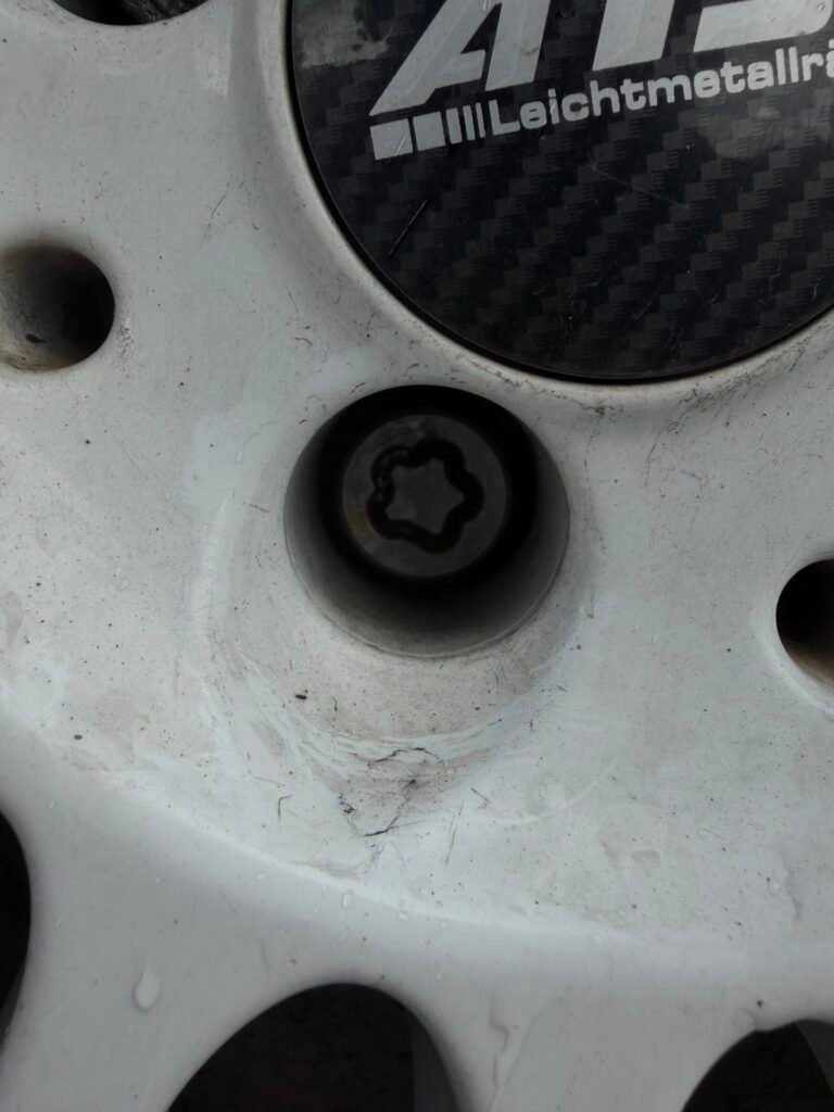 Ford Ka Titaniun 2012 wheel locking nut key replacement