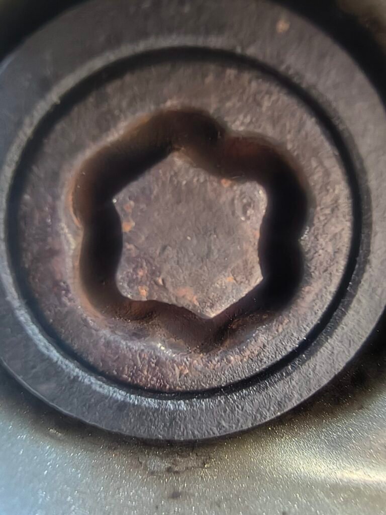 Ford Kuga wheel locking nut key replacement