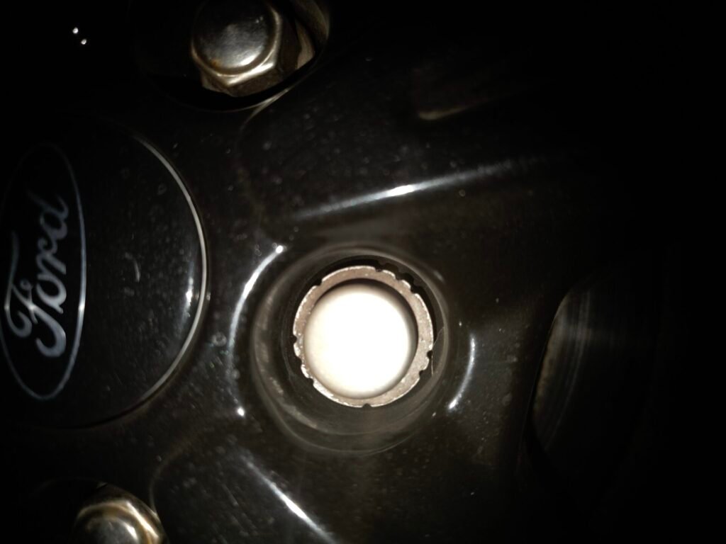 Ford Kuga wheel locking nut key replacement