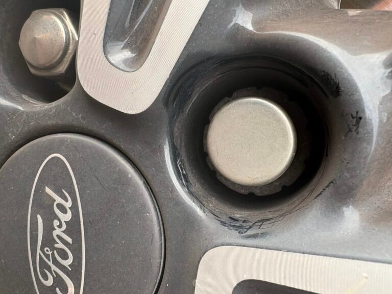 Ford Kuga wheel locking nut key replacement