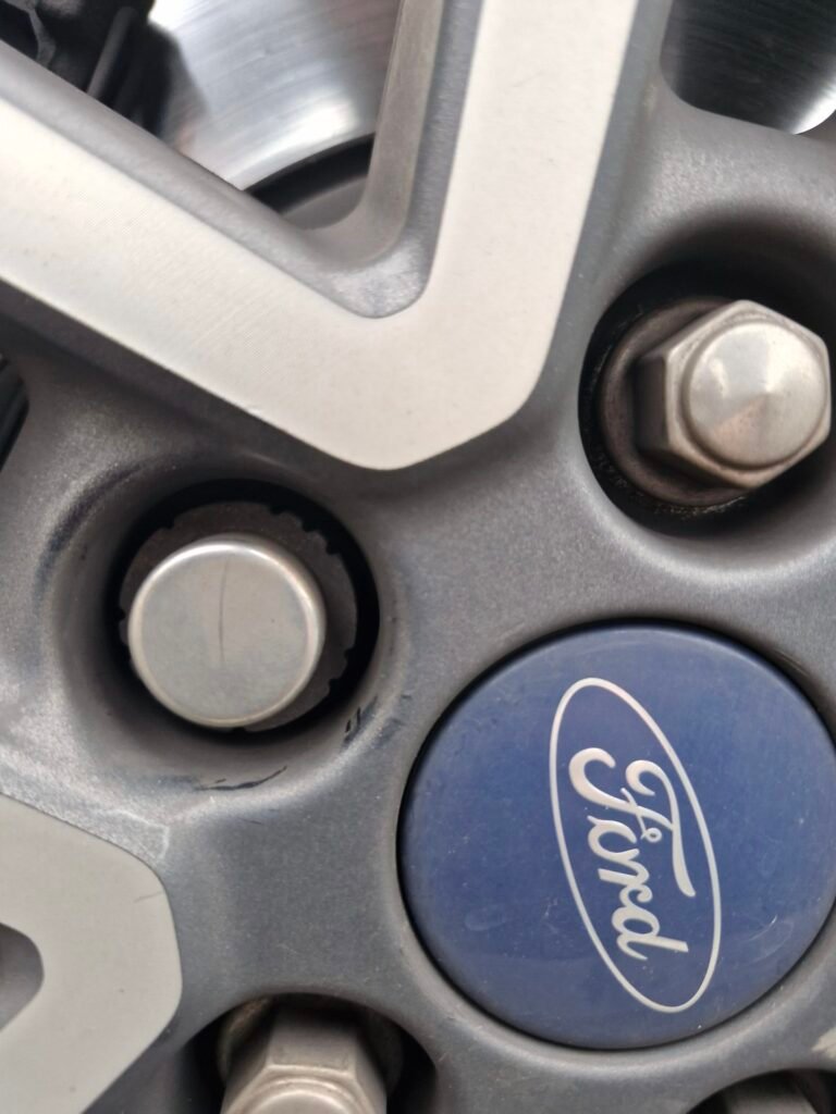 Ford Kuga wheel locking nut key replacement