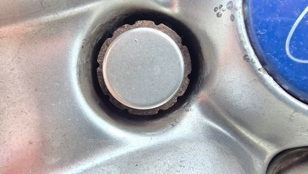 Ford Kuga mk2 wheel locking nut key replacement