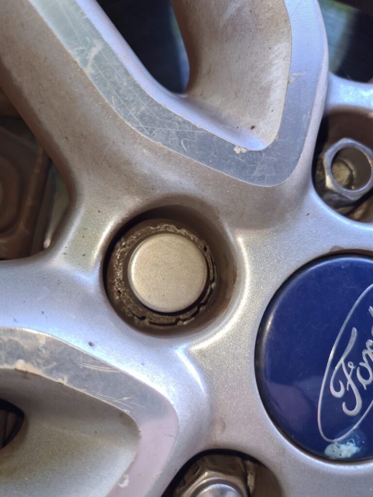 Ford Kuga titanium x tdci wheel locking nut key replacement