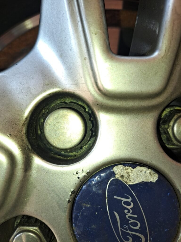 Ford Mondeo wheel locking nut key replacement
