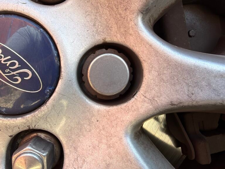 Ford Mondeo wheel locking nut key replacement