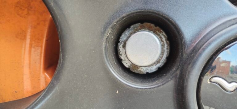 Ford Mustang wheel locking nut key replacement