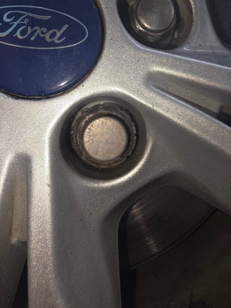 Ford S-Max wheel locking nut key replacement