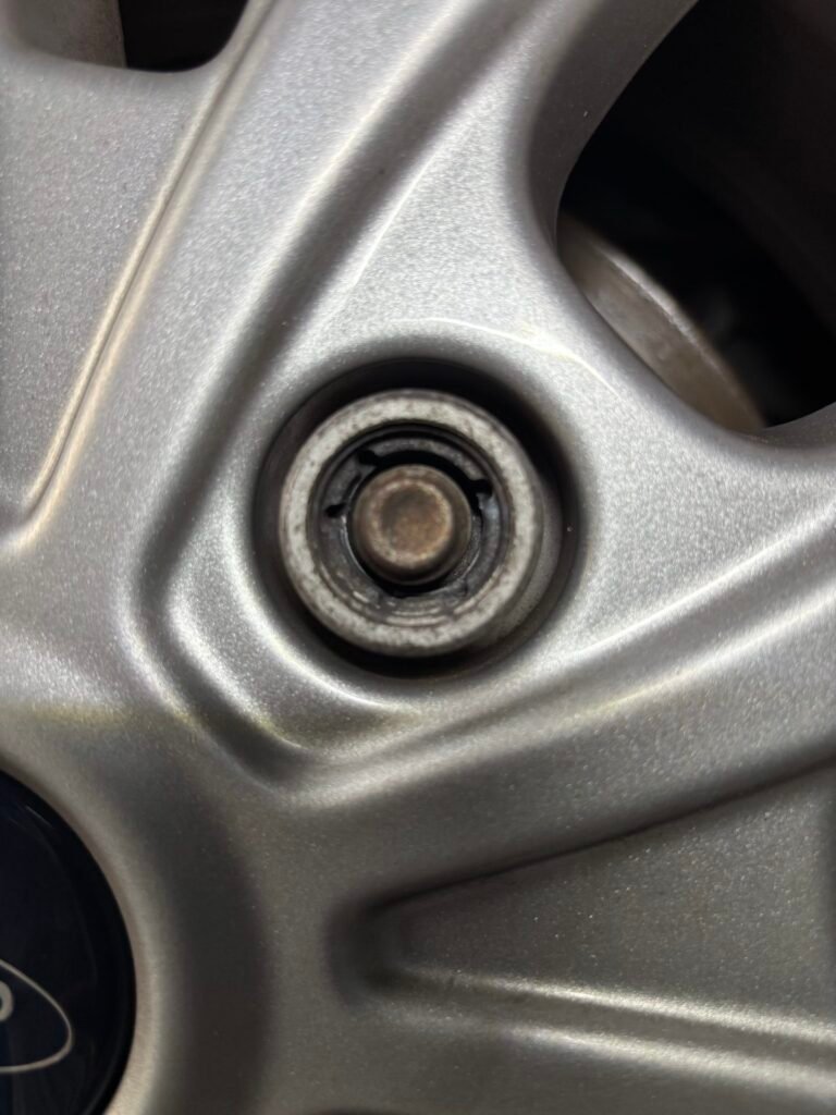 Ford Tourneo Custom wheel locking nut key replacement