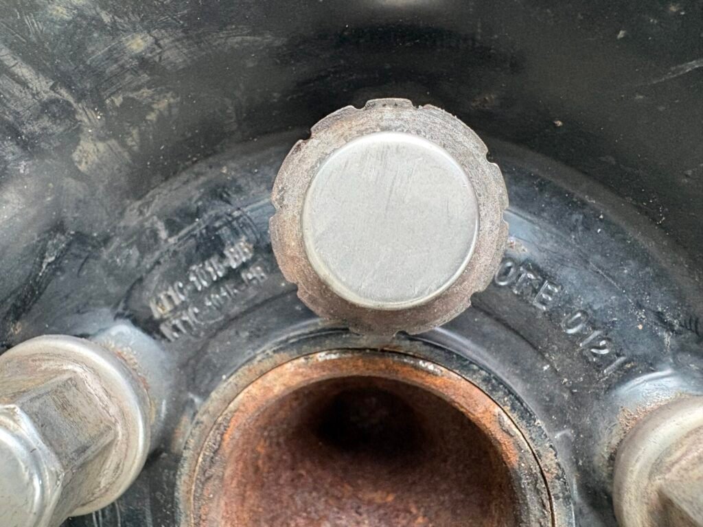 Ford Transit Connect 2021 wheel locking nut key replacement