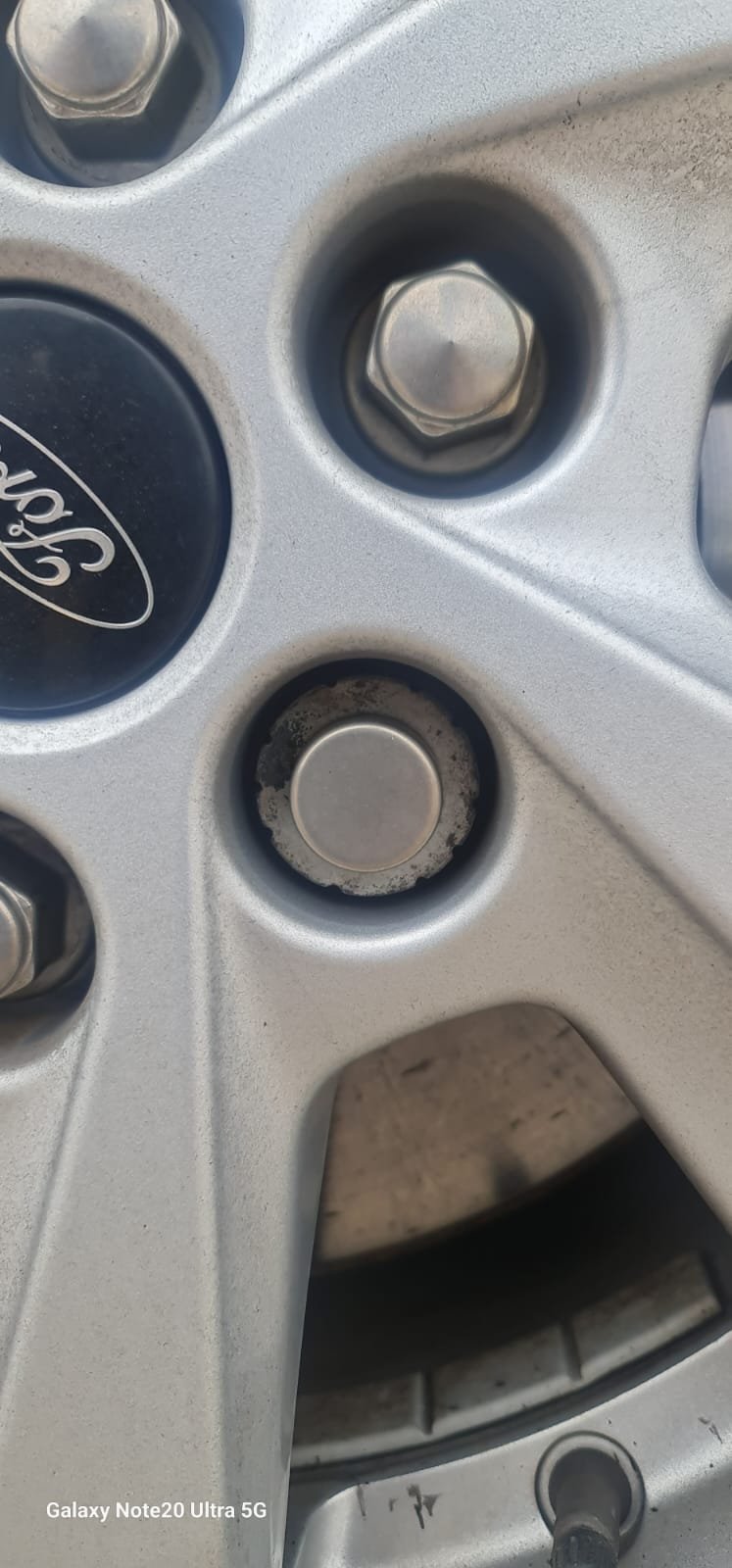 Ford Transit Custom 2024 wheel locking nut key replacement