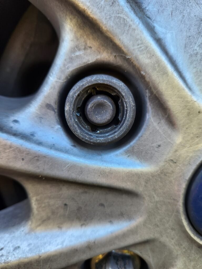 Ford Transit Custom wheel locking nut key replacement