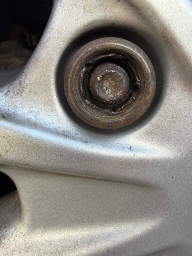 Ford Transit Custom wheel locking nut key replacement