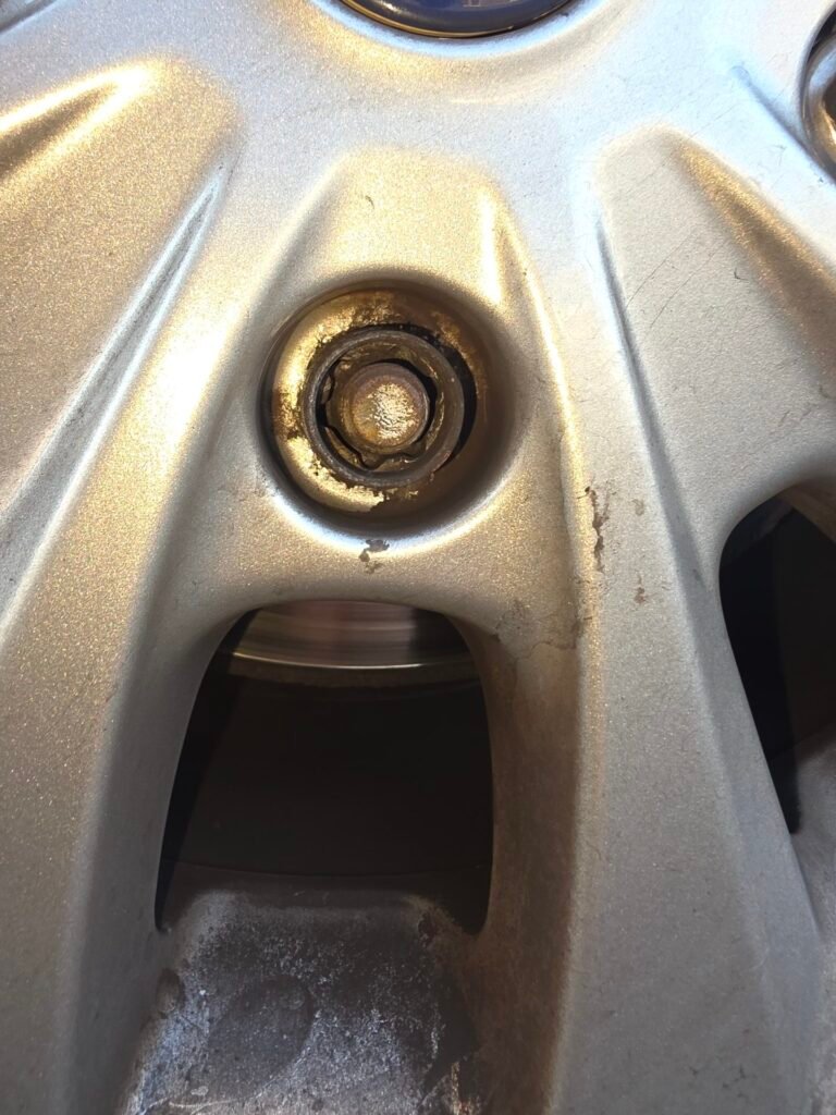 Ford Transit Custom wheel locking nut key replacement