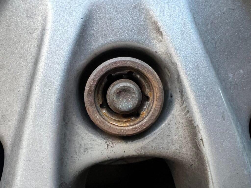 Ford Transit Custom wheel locking nut key replacement