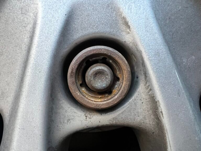Ford Transit Custom wheel locking nut key replacement