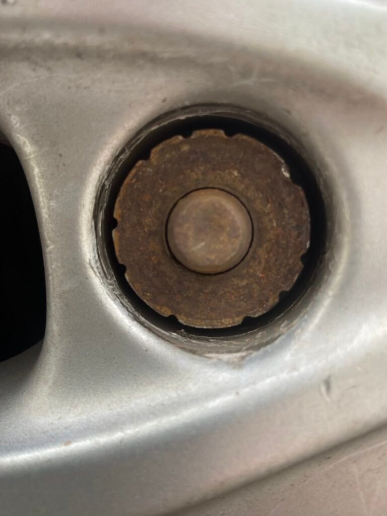 Ford Transit Custom wheel locking nut key replacement