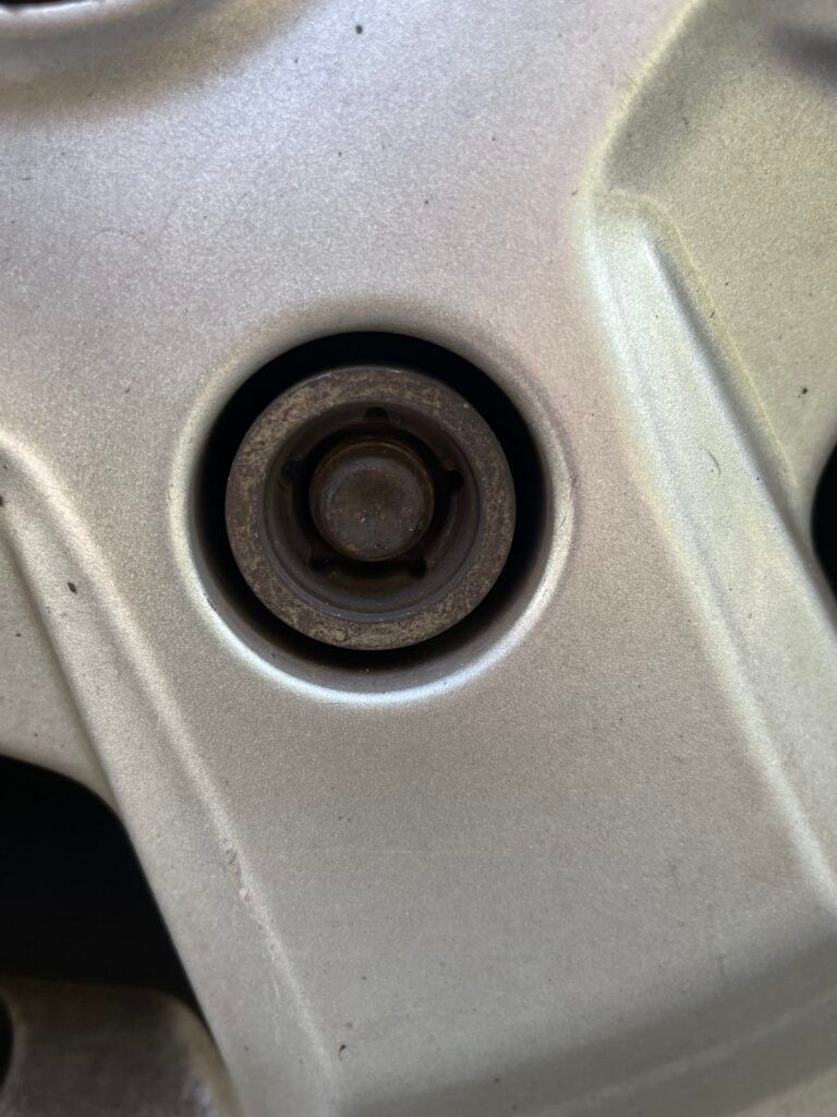 Ford Transit Custom wheel locking nut key replacement