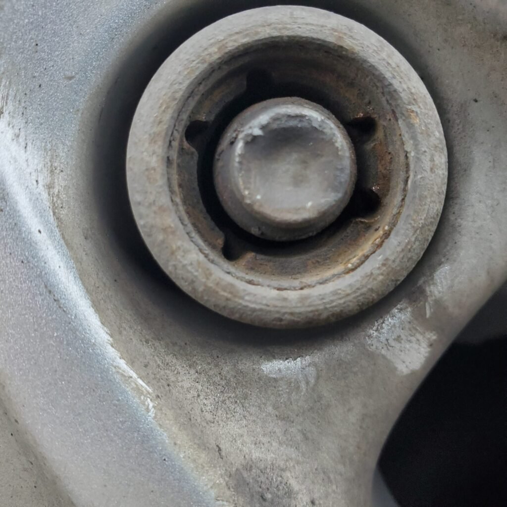 Ford Transit custom wheel locking nut key replacement