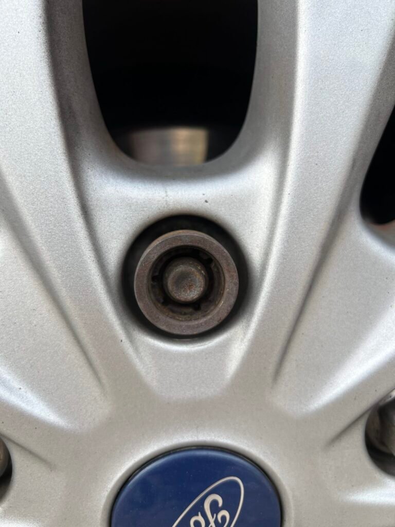 Ford Transit custom wheel locking nut key replacement