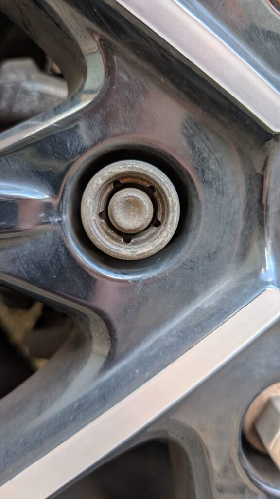 Ford Transit Custom Sport wheel locking nut key replacement