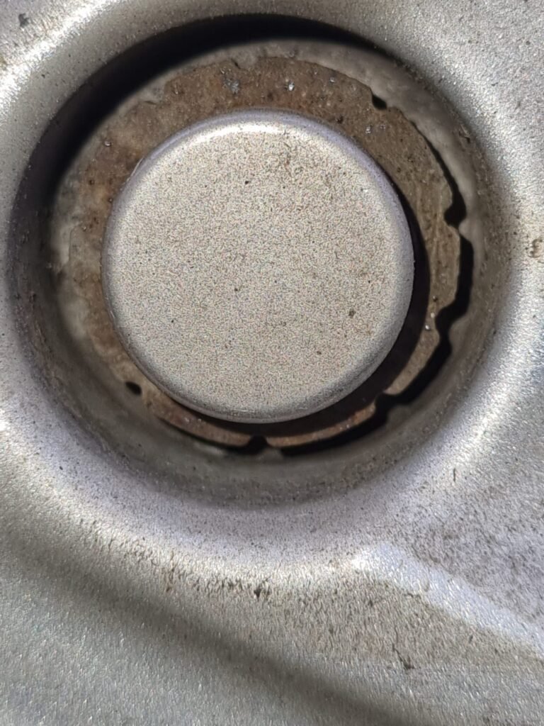 Ford Fiesta wheel locking nut