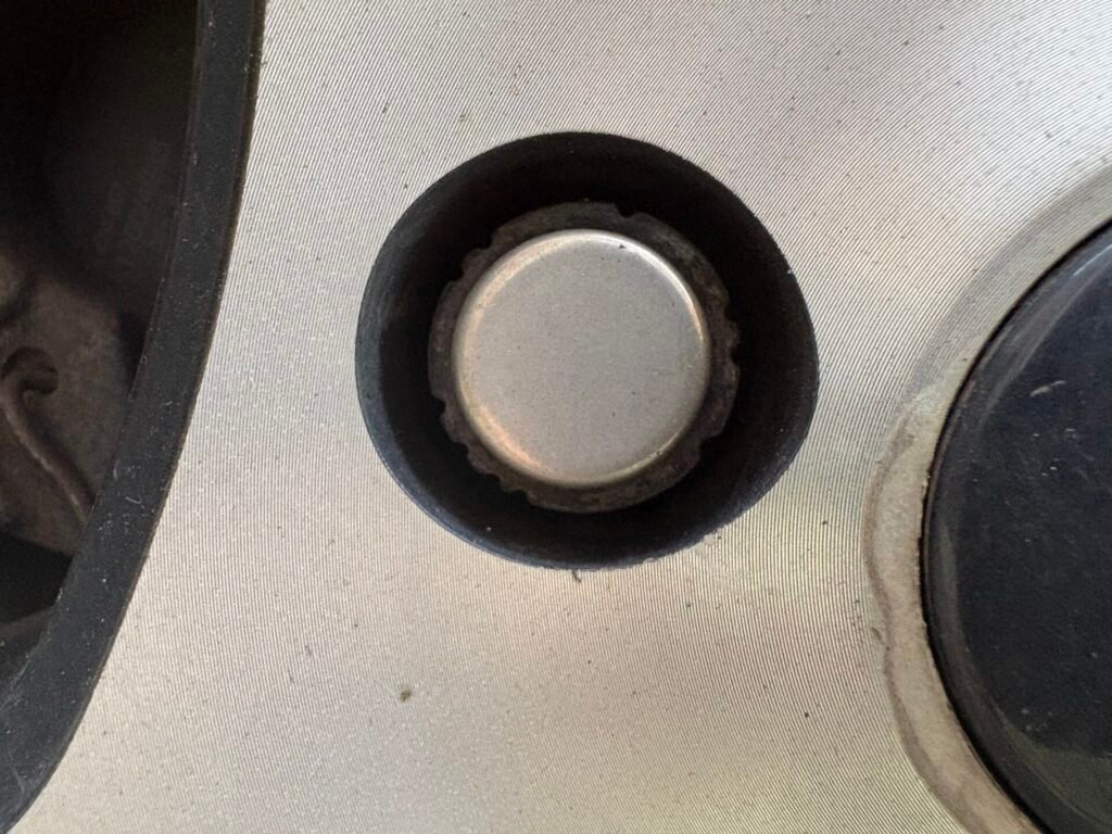 Ford Fiesta wheel locking key