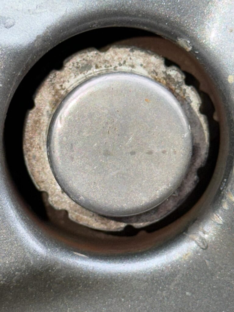Ford Fiesta wheel locking nut