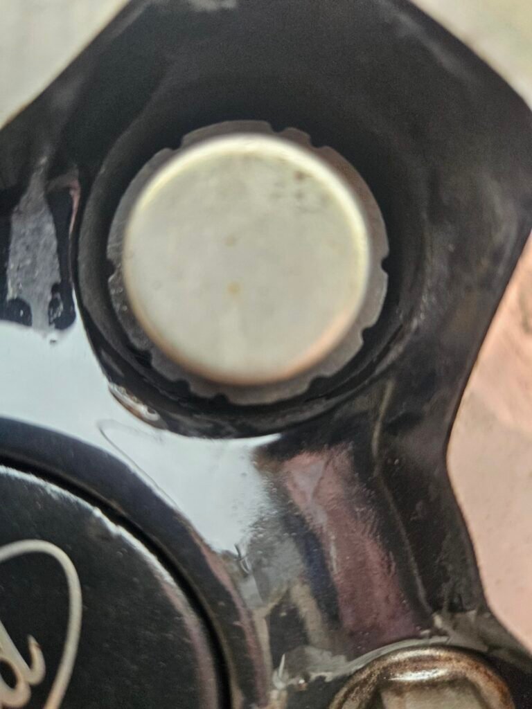 Ford Mondeo locking lug nut