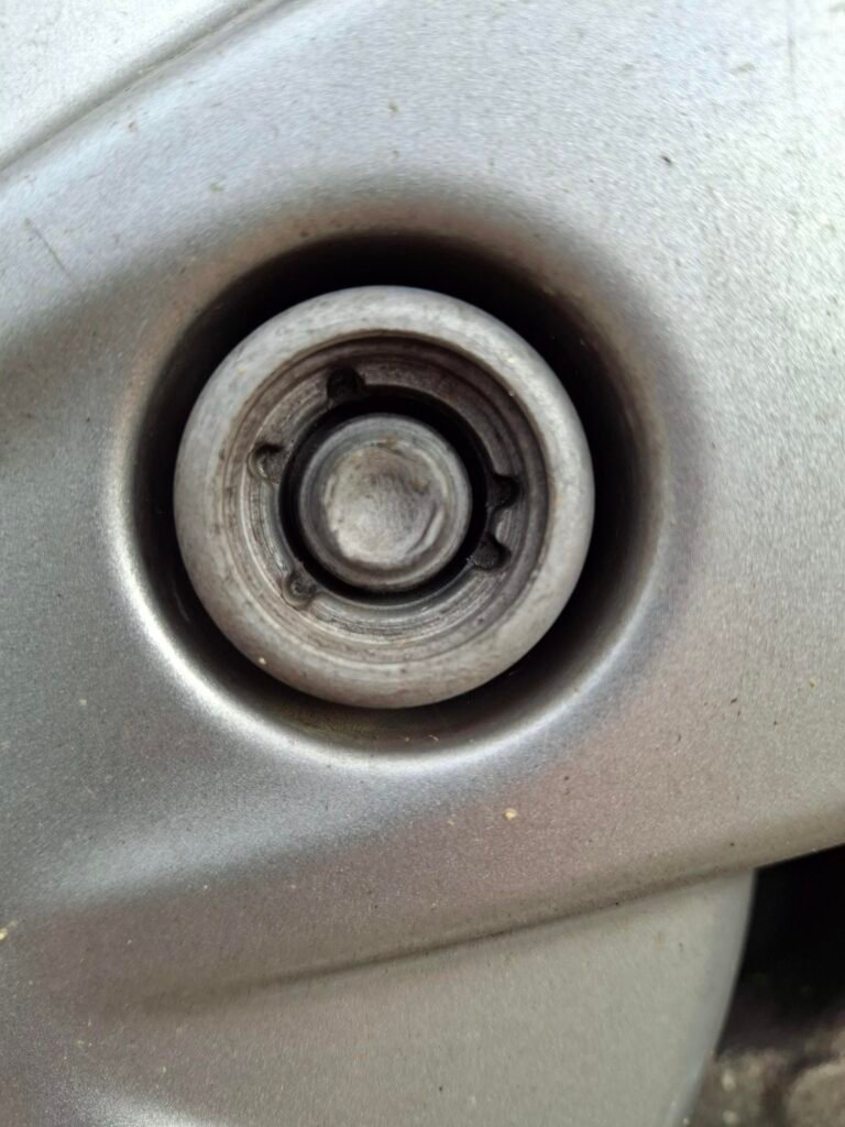 ford transit 2021 lug nut key