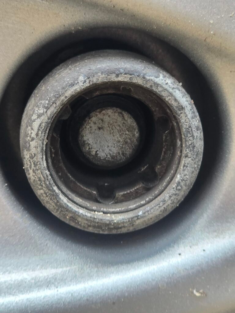 Ford Transit Custom locking wheel nut