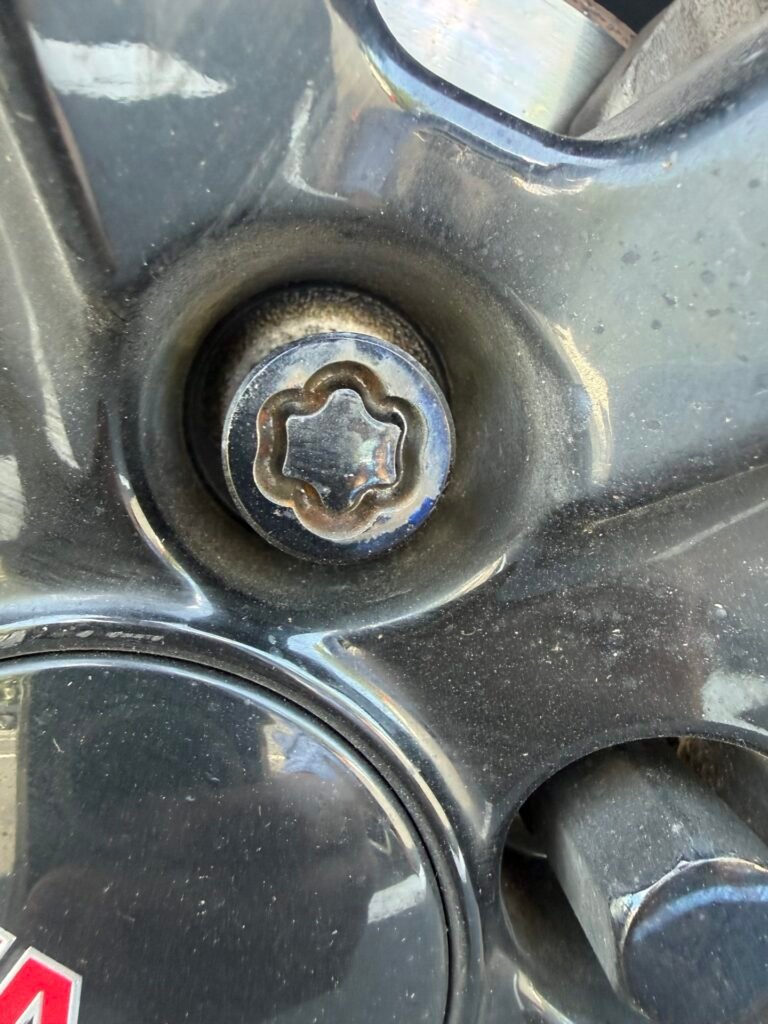 GMC 2022 Sierra 1500 Classic wheel locking nut key replacement