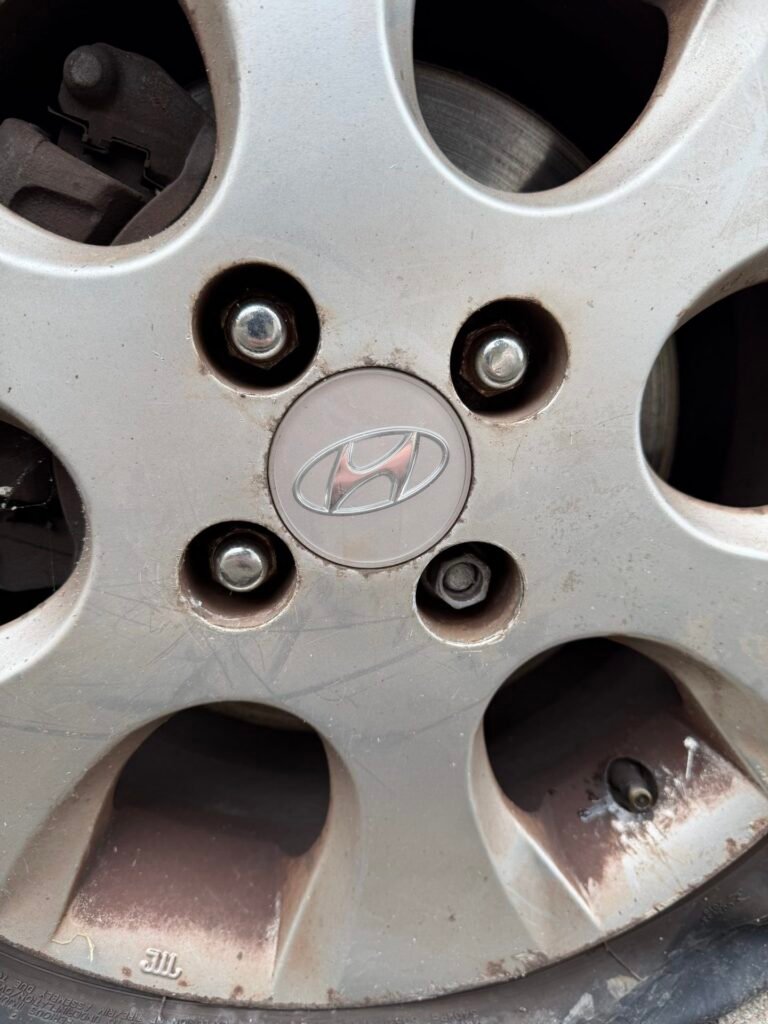 Hayundai I20 wheel locking nut key replacement