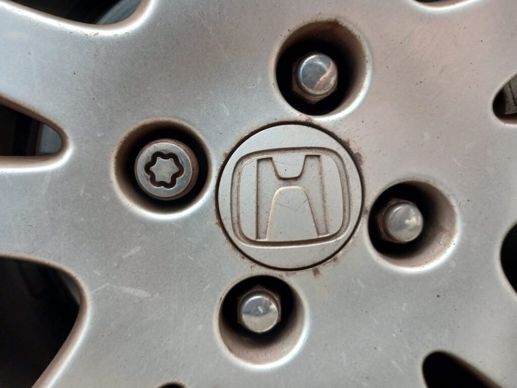 Honda Civic MK55 VLU wheel locking nut key replacement
