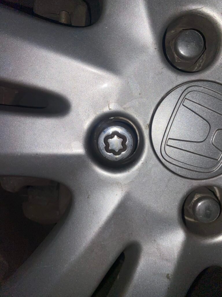 Honda Jazz wheel locking nut key replacement