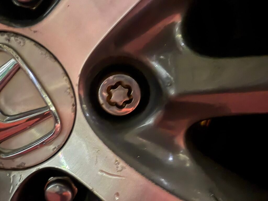 Honda Accord locking wheel nut key