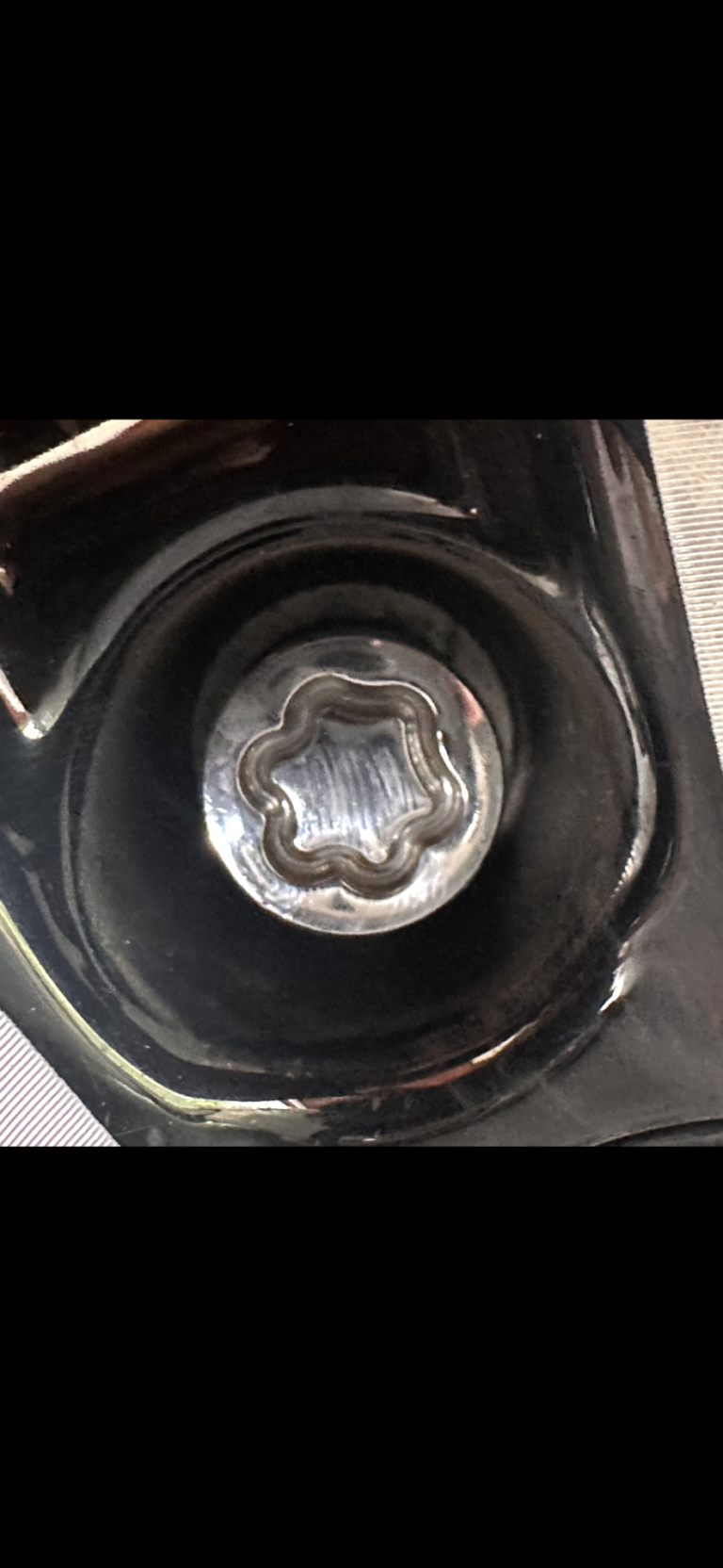 Honda vezel locking wheel nut key