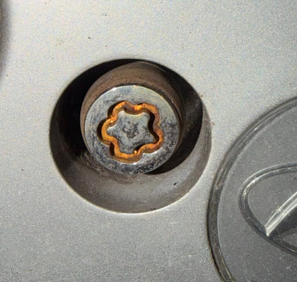 Hyundai I20 2011 wheel locking nut key replacement