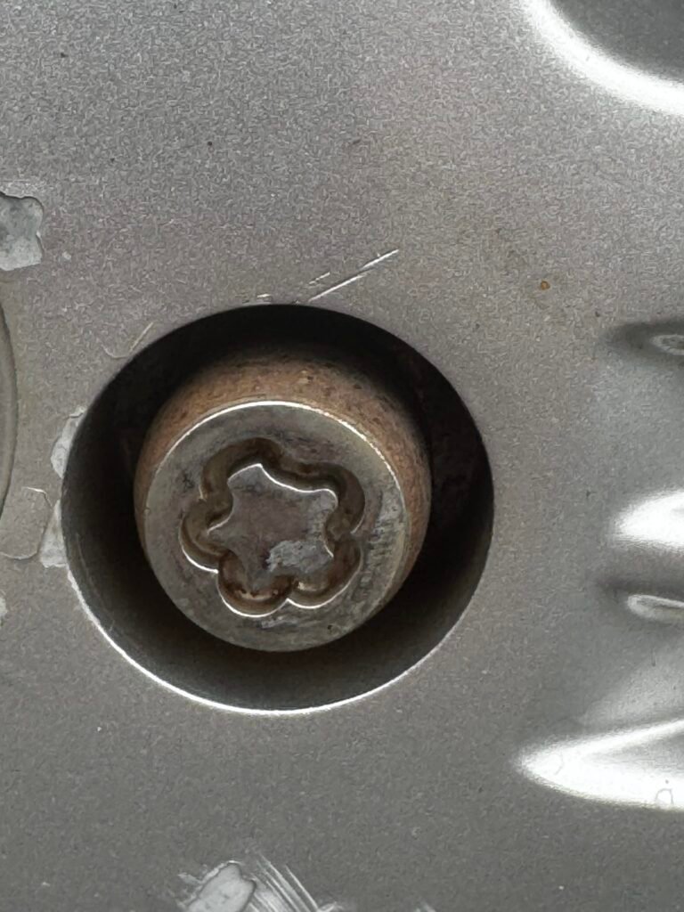Hyundai I10 wheel locking nut key replacement
