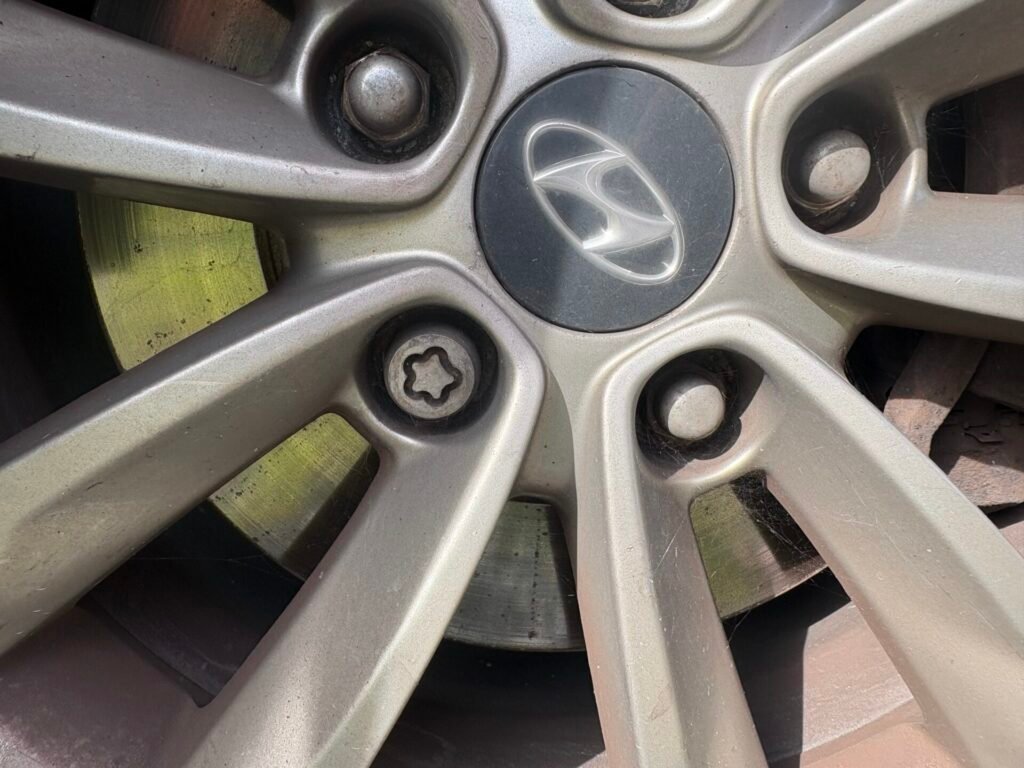 Hyundai I40 wheel locking nut key replacement