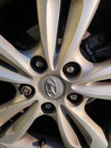 Hyundai IX35 wheel locking nut key replacement