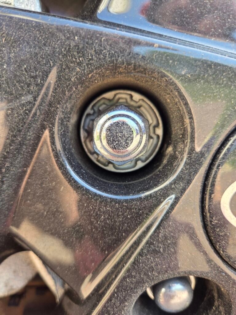 Hyundai Kona wheel locking nut key replacement