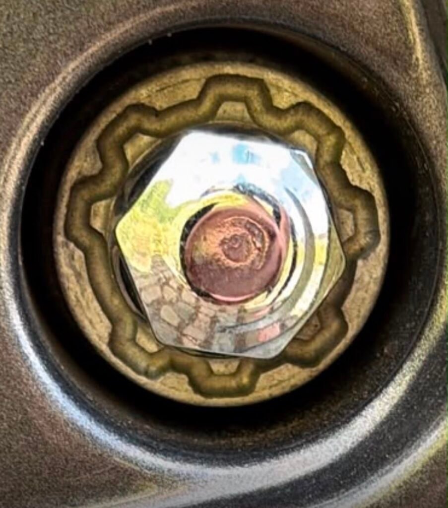 Hyundai Santa fe wheel locking nut key replacement