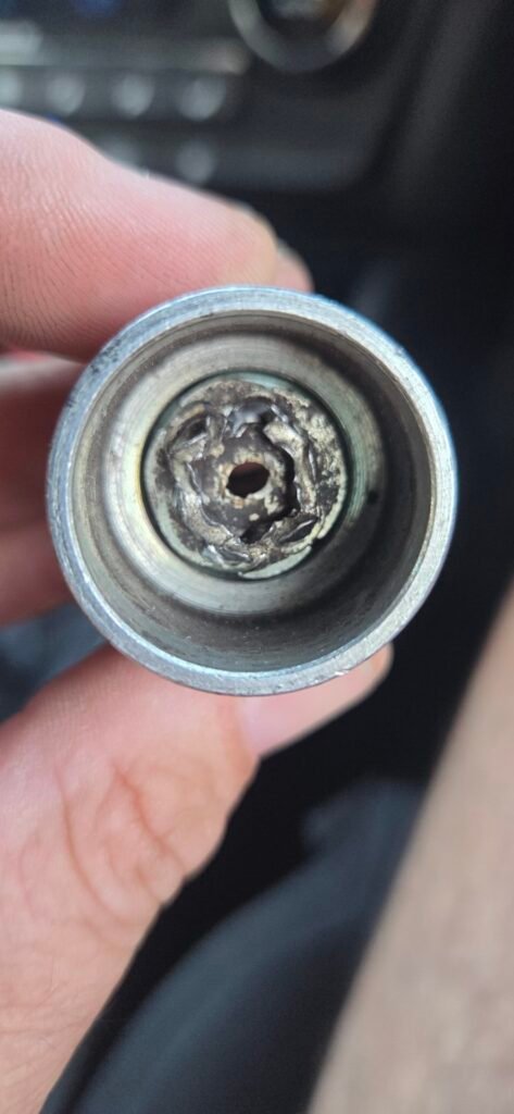 Hyundai Tucson wheel locking nut key replacement
