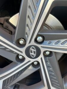 Hyundai Tucson wheel locking nut key replacement